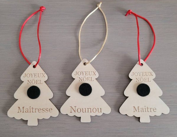 🌲 Suspension sapin parfumé – Bois découpé & gravé au laser