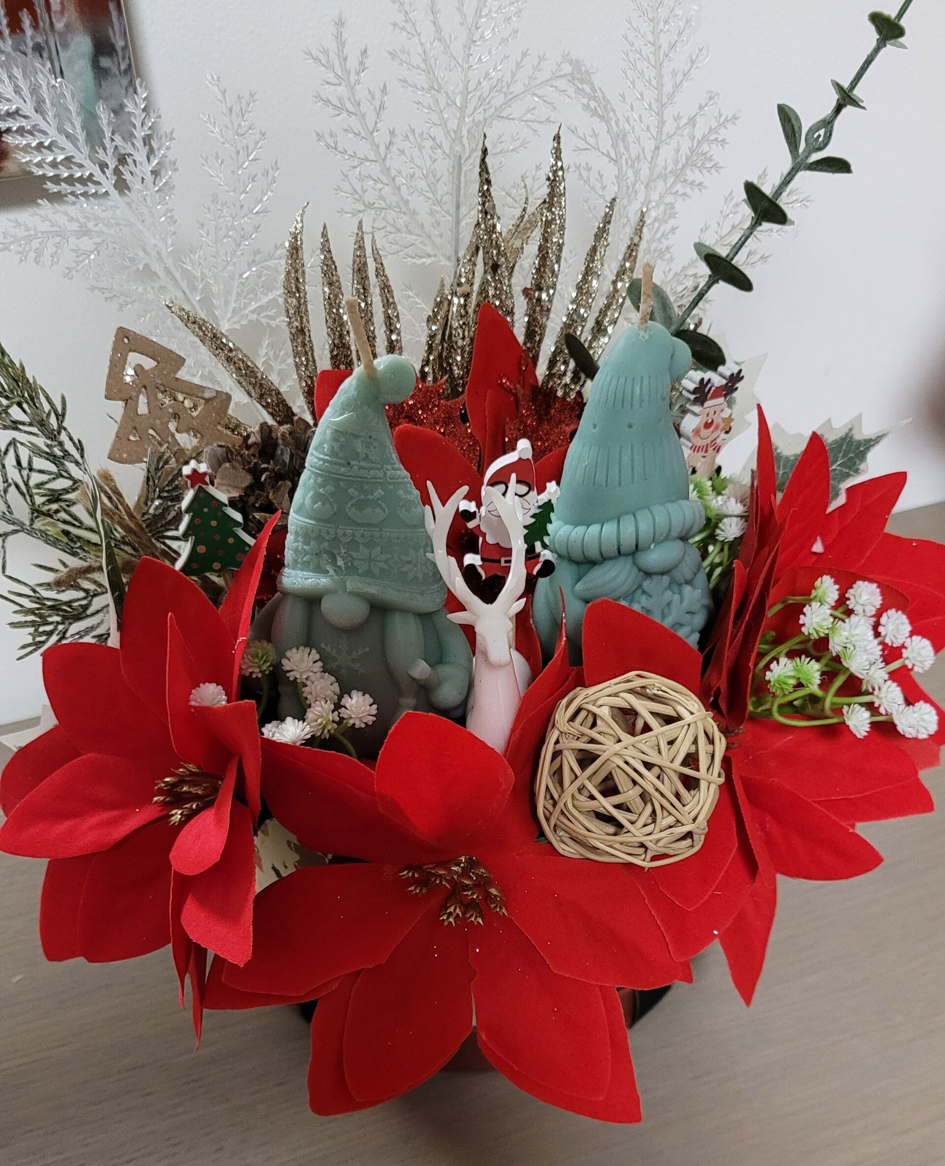 Box de Noël – Gnomes en cire parfum Châtaigne grillée