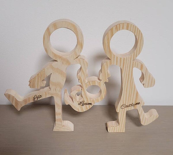 Silhouette famille en bois personnalisée