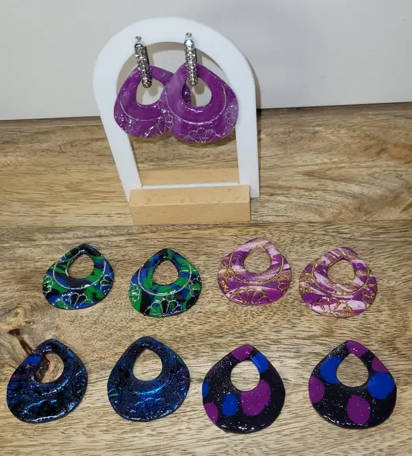 Boucles d’oreilles artisanales – modèles au choix