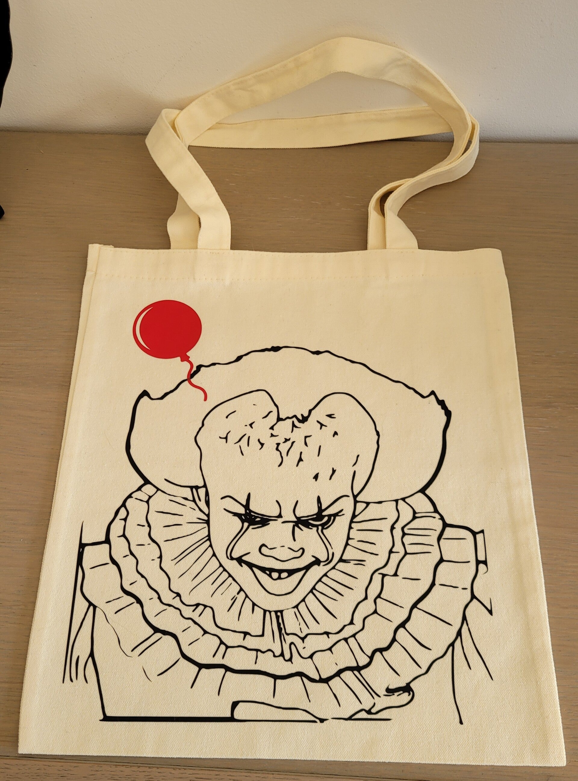 Sacs en tissu décorés – Halloween et personnalisation