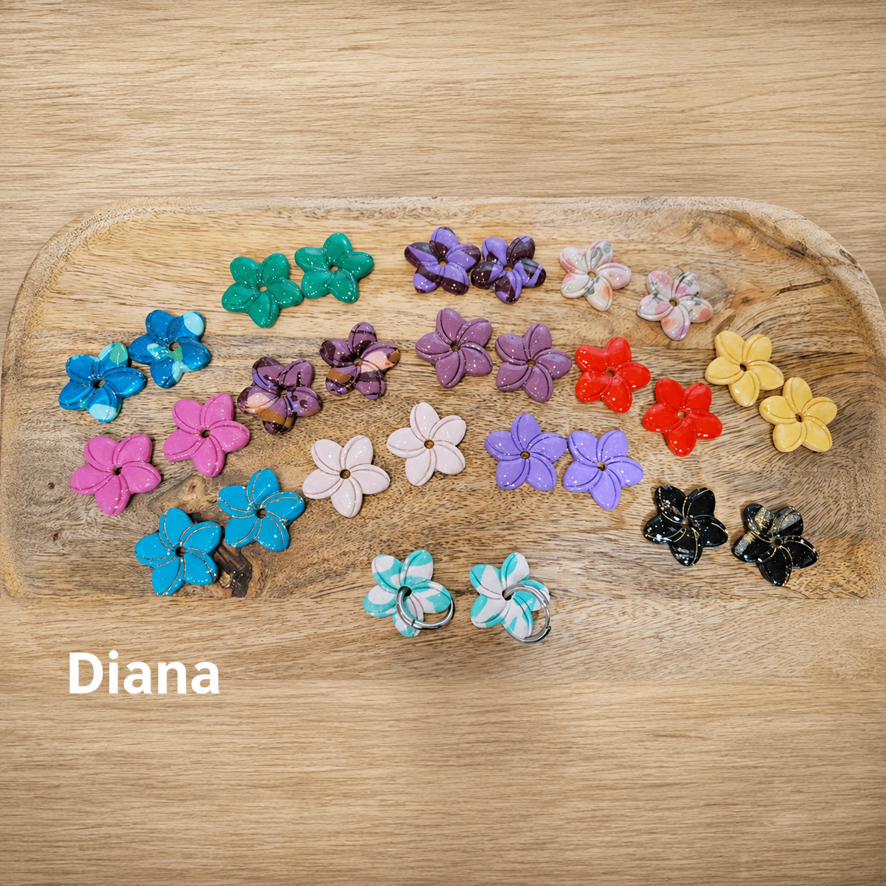 Pampilles Diana fleurs fait main – boucles d’oreilles en pâte polymère
