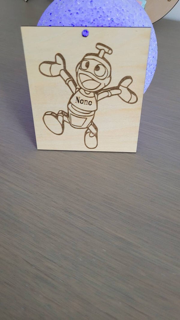 🤖 Petit robot en bois