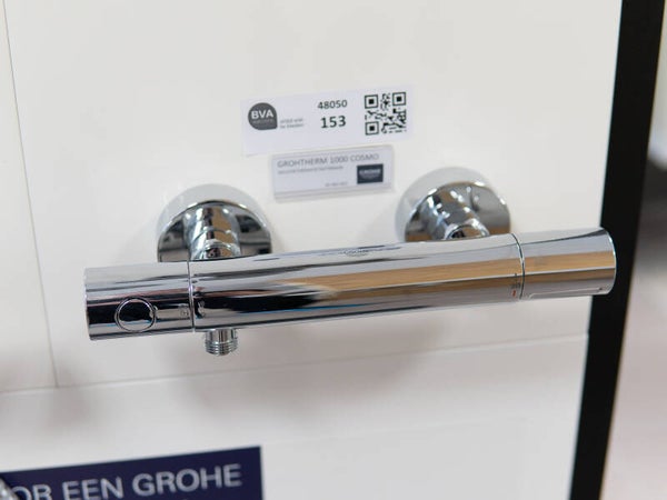 Er wordt momenteel geboden op kavel nr. 153