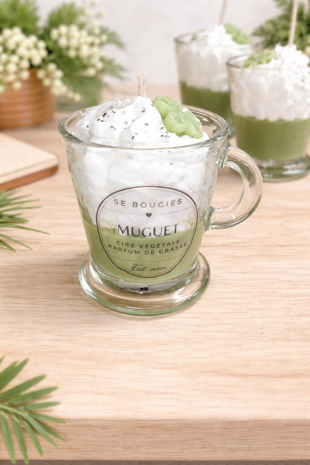 Bougie tasse à café muguet