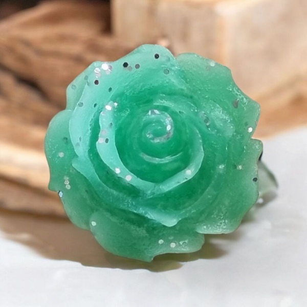 Fleur relief