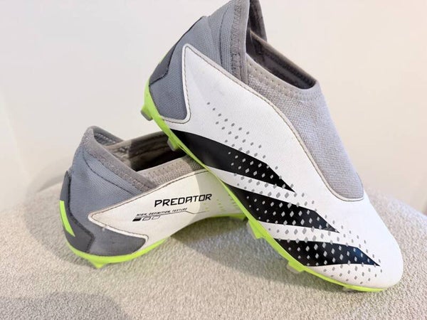 Adidas voetbalschoenen