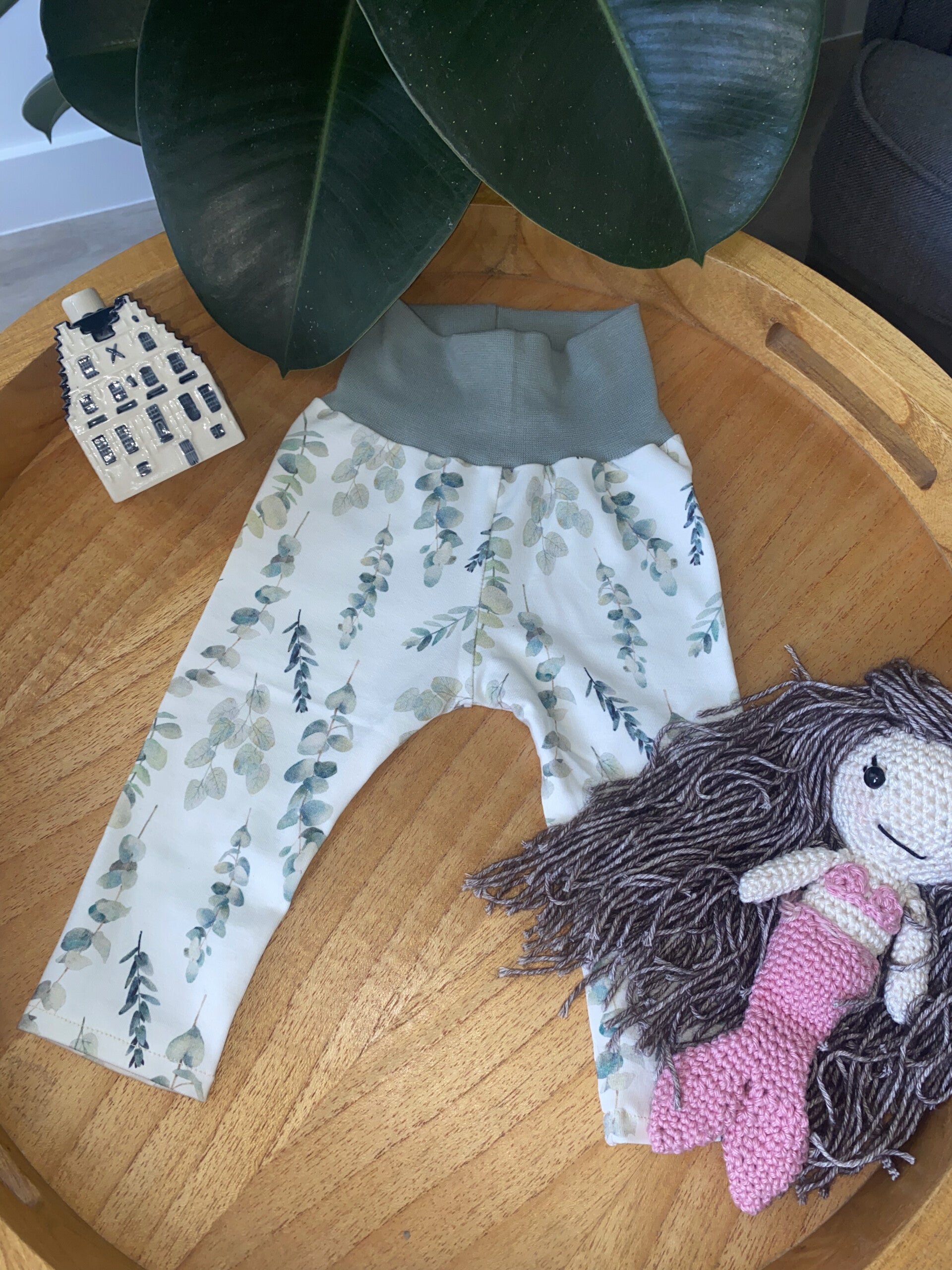 Baby legging eucalyptus