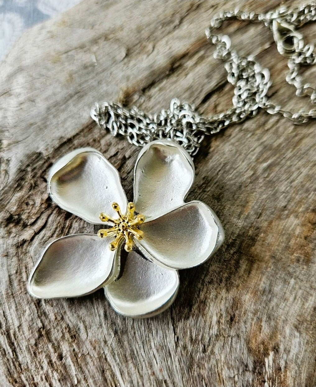 Hjortronblomma berlock