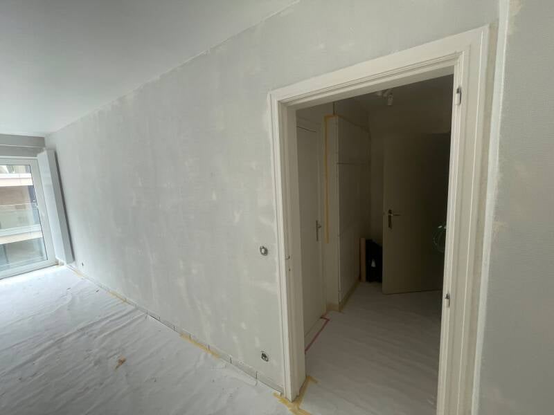 122111914826944511-standard.jpg