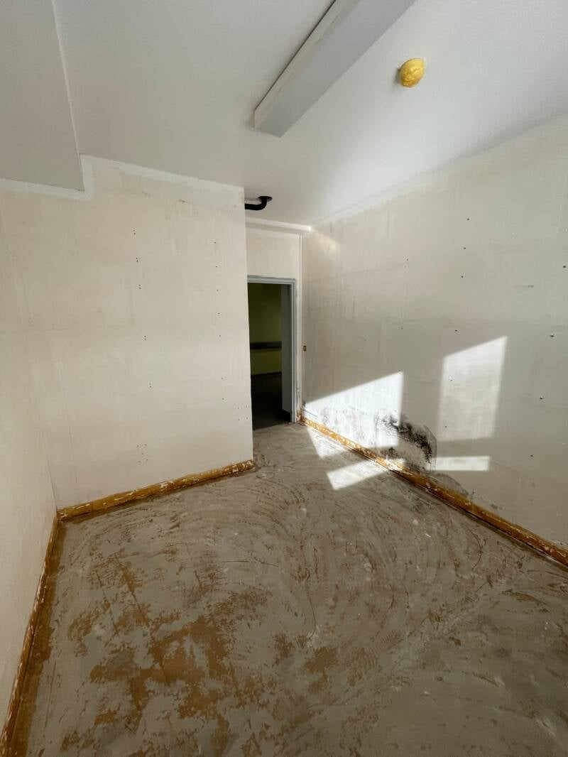 122112134558944511-standard.jpg