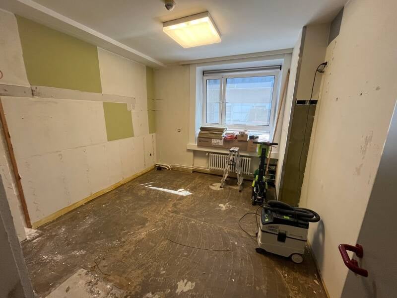 122112136082944511-standard.jpg