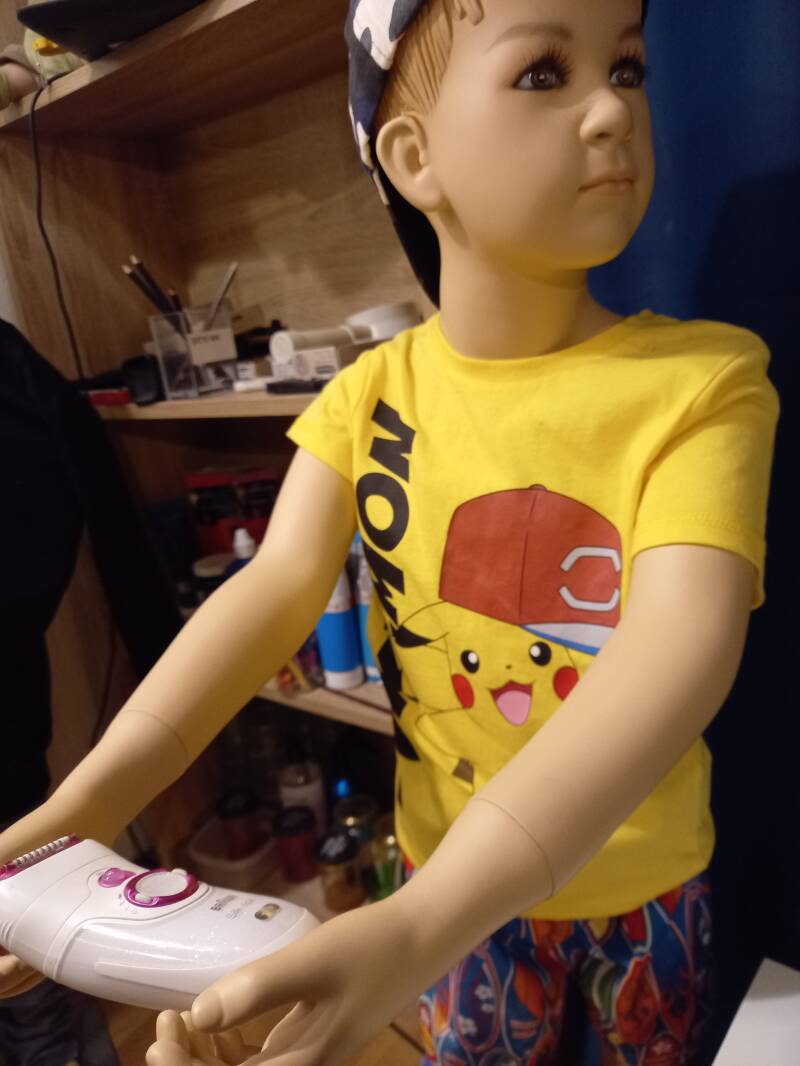 Brian brings the epilator photography 2023