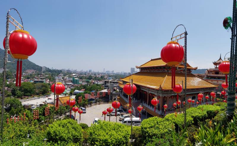 Uitzicht vanaf de Kek Lok Si tempel Georgetown
