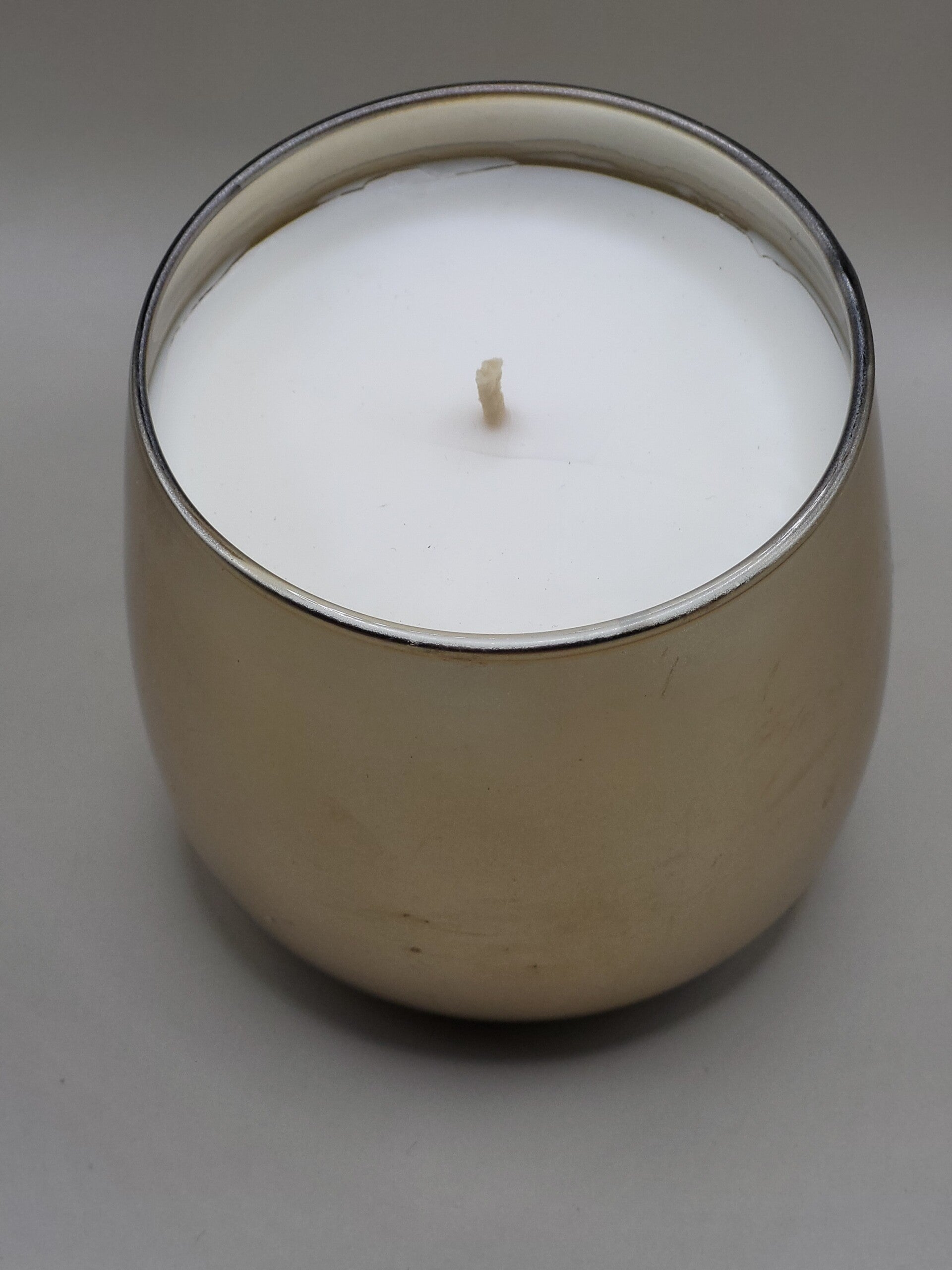 bougie parfumée en verre "terre d'oud"