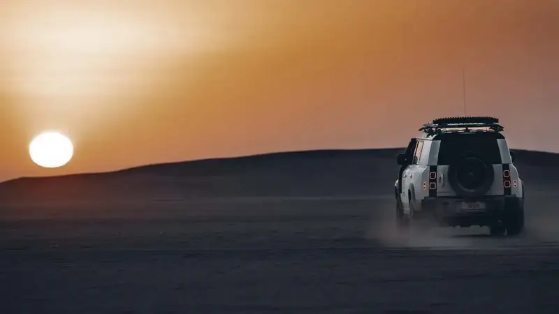 RHINO TROPHY LAND ROVER
