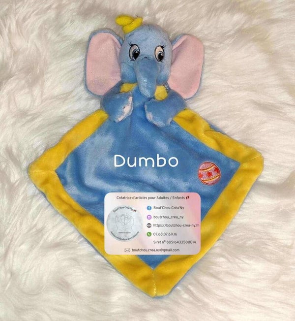 Lot une attache tétine & 4 doudou