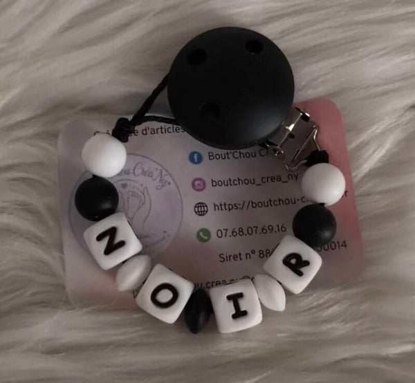 Attache tétine en silicone sans motif noir