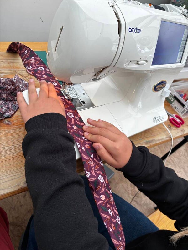 workshop 8-12 jaar, Hoe overleef ik...mijn eerste project achter de naaimachine?
