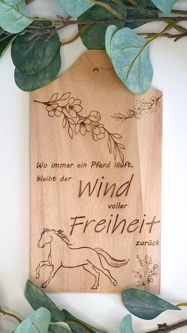 Holzschild "Pferd voller Freiheit"