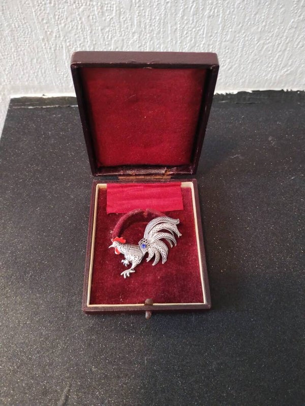 Vintage verzilverde kip speld