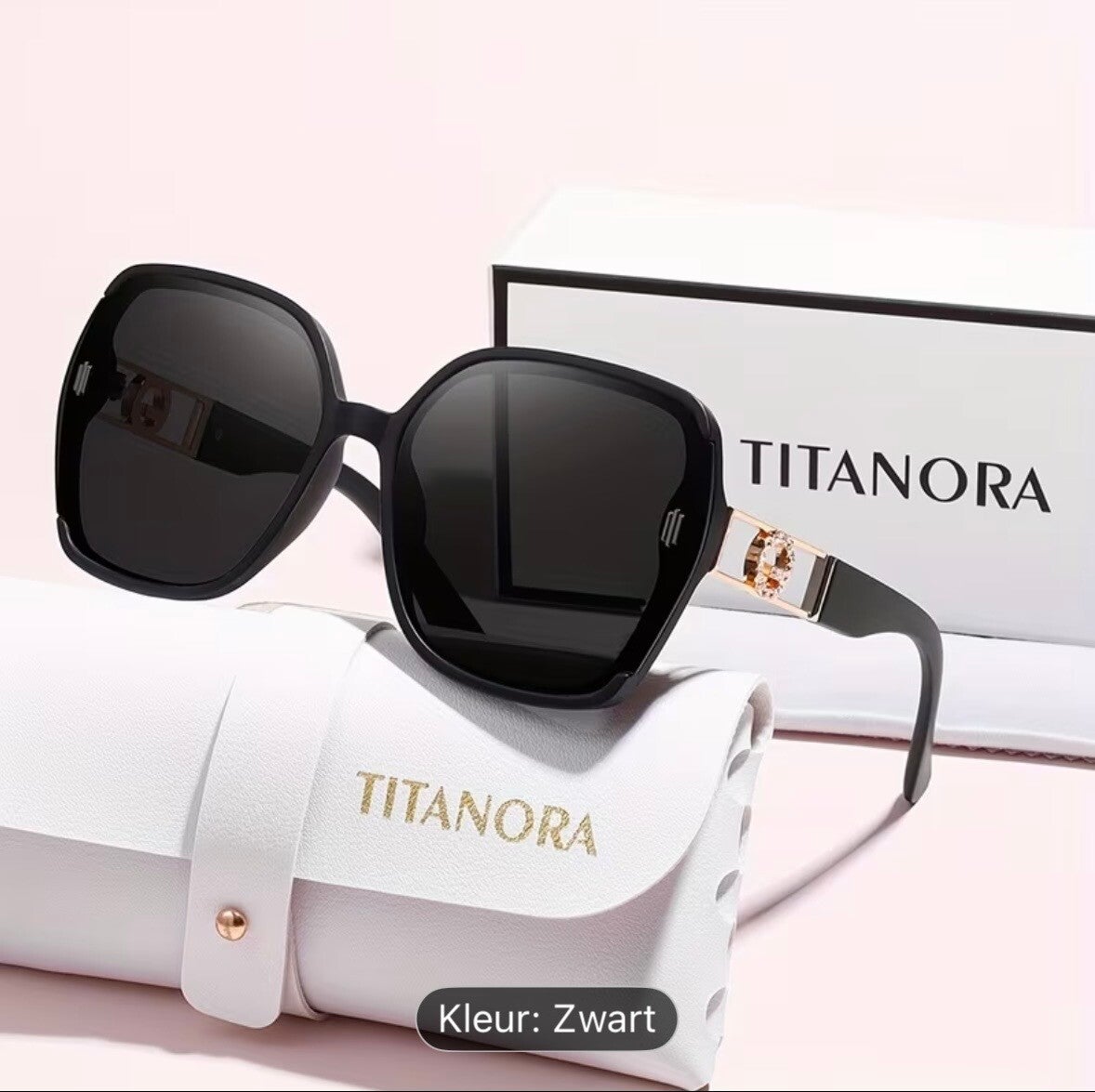 Mooie luxe zonnebril merk Titanora kleur zwart