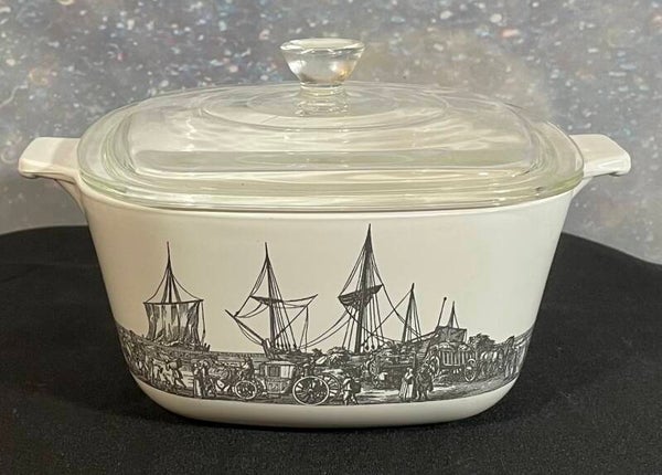 Extremely Rare Corning Ware Renaissance 1¾-Quart Casserole with Lid (P-1¾-B)