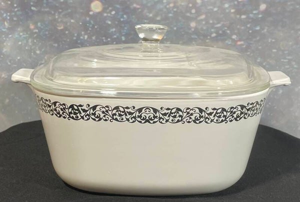 Extremely Rare Corning Ware “Platinum Filigree” 2½-Quart Casserole with Lid (P-440-B)
