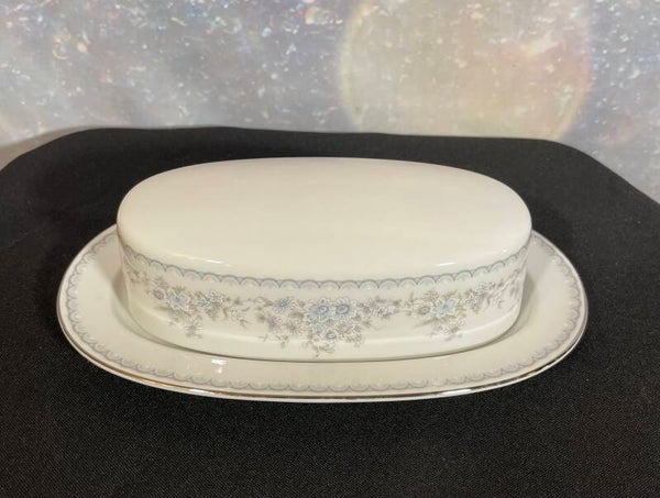 Johann Haviland Bavaria Germany Porcelain Butter Dish – Mid-20th Century