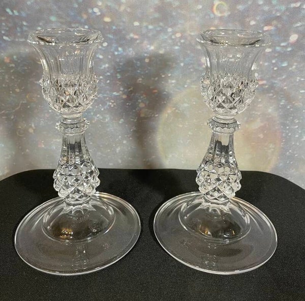 Elegant Mid-Century Crystal Candlestick Pair – Timeless Diamond-Cut Brilliance