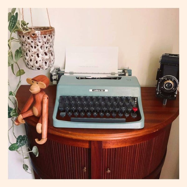 Olivetti Lettera 32 Typemachine (vintage)