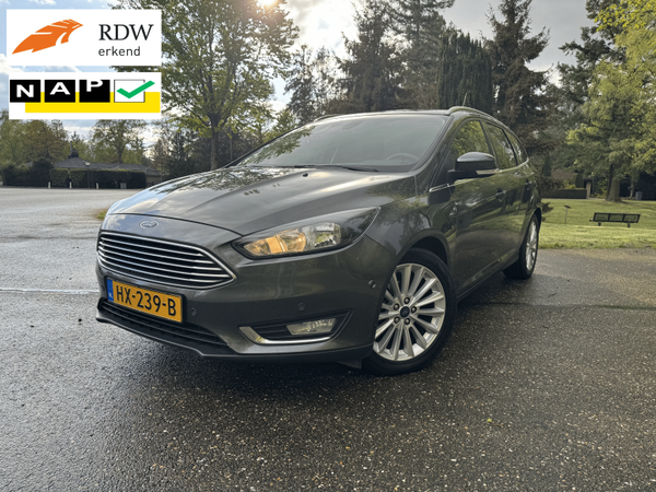 Ford Focus Wagon 1.0 Titanium Edition TREKHAAK BEURT NIEUW!