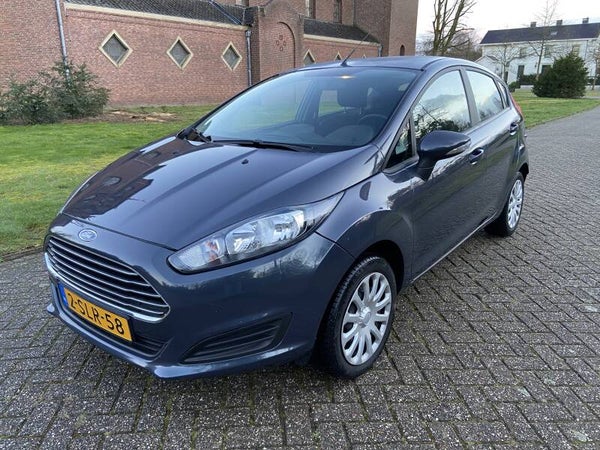 Ford Fiesta 80PK Style 2013 Airco, Navigatie, APK 10-22, NAP
