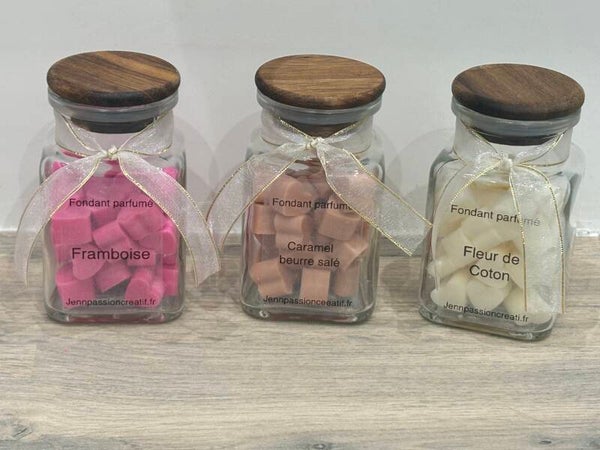 Mini fondants parfumés dans petit pot en verre