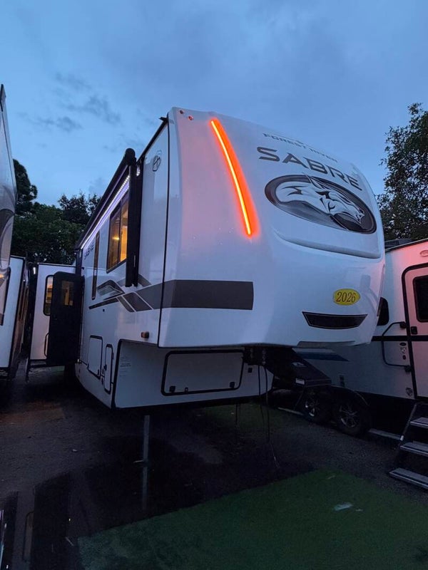 2026 Forest River Sabre 36DBB 2 cuartos 2 baños