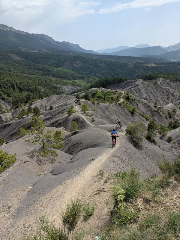Journée enduro découverte dans les Terres Noires