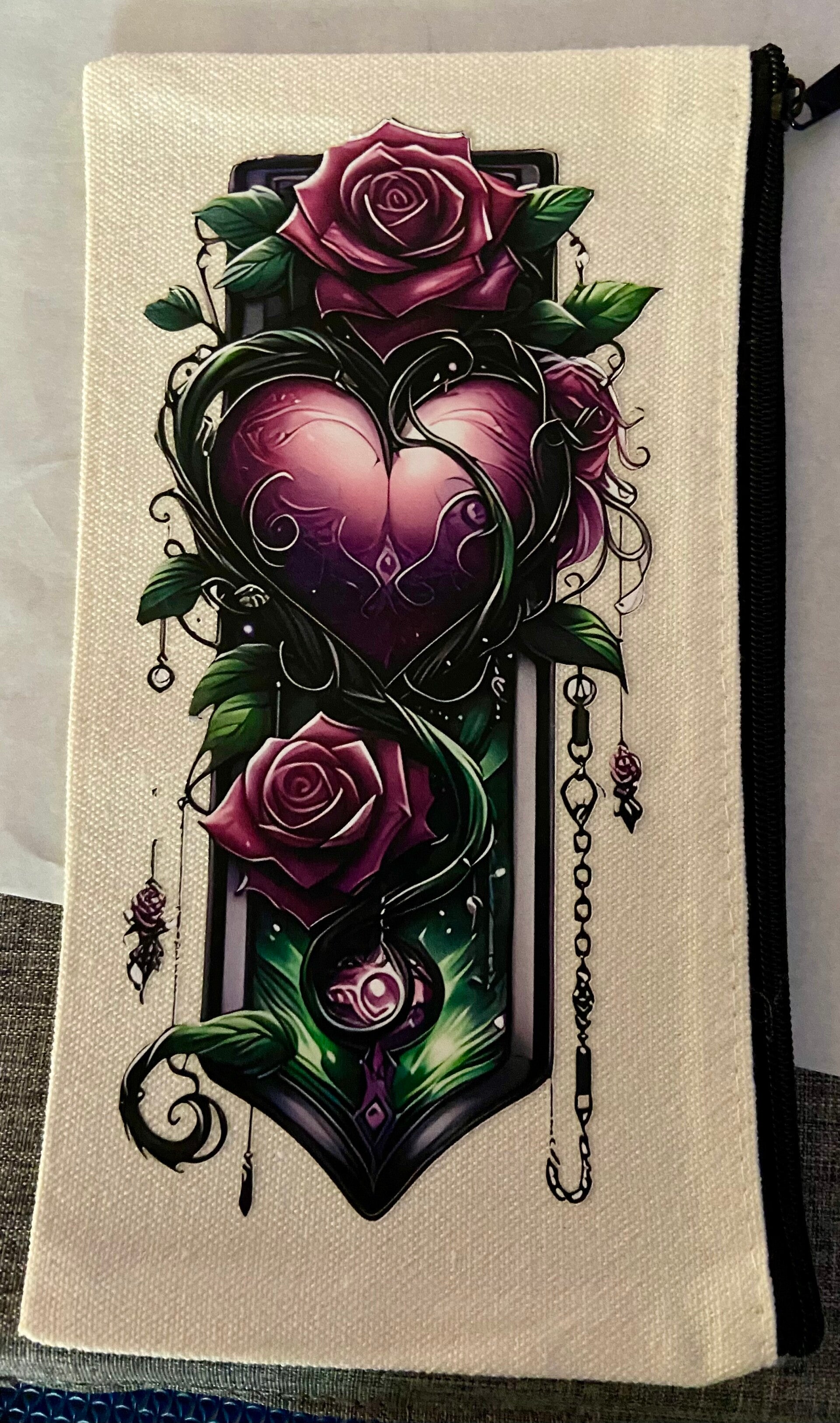 Heart and roses pouch