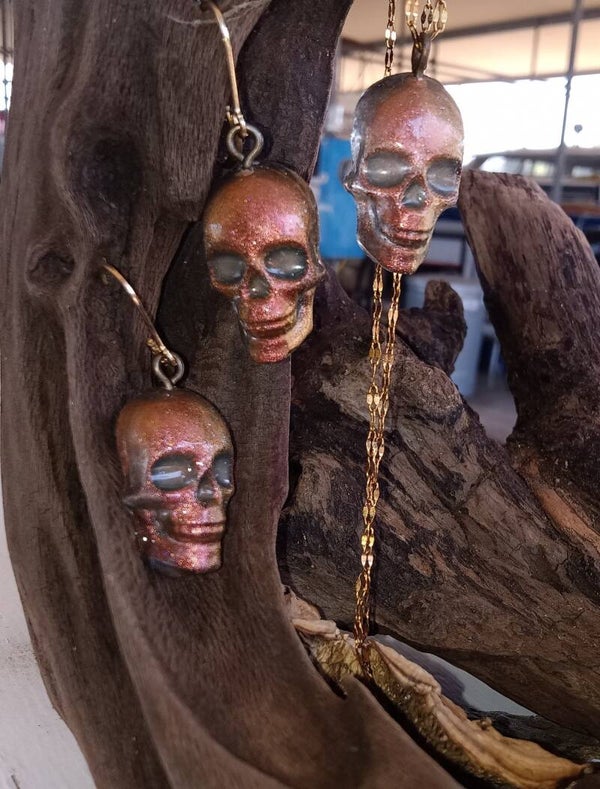 Chameleon Skull Set -red Golden and green