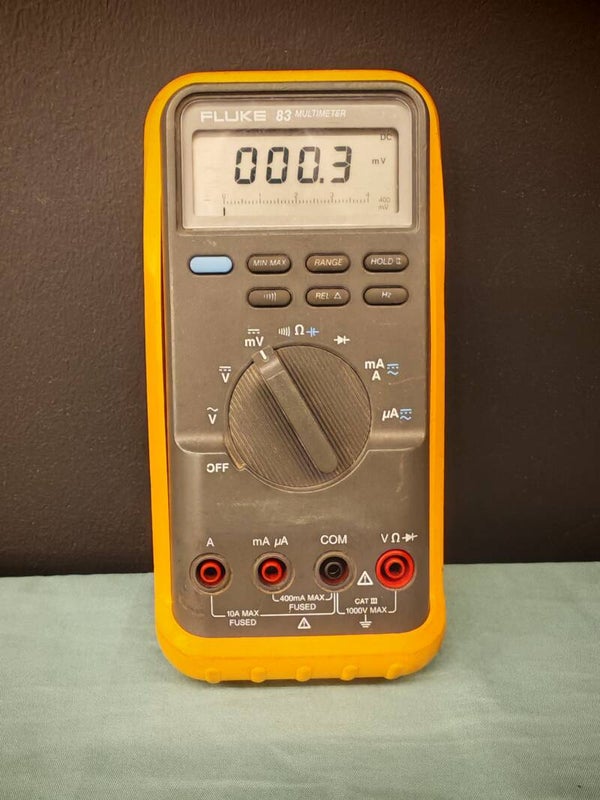 Fluke 83 Multimeter – Professionele Precisie voor de Echte Vakman