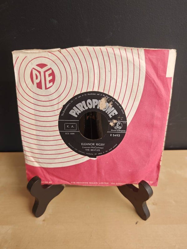 Vinyl Single – The Beatles – Eleanor Rigby / Yellow Submarine