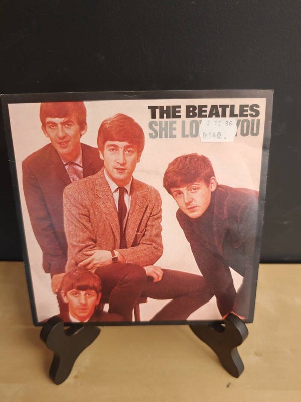 Vinyl Single – The Beatles – She Loves You / I'll Get You