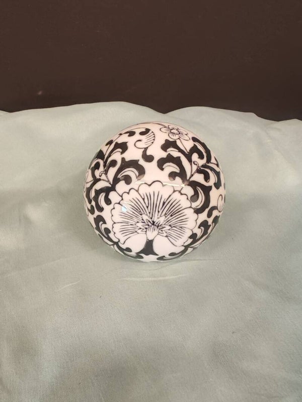 Carpet Sphere Ball – Design Decoratieve Bol Ø 8 cm