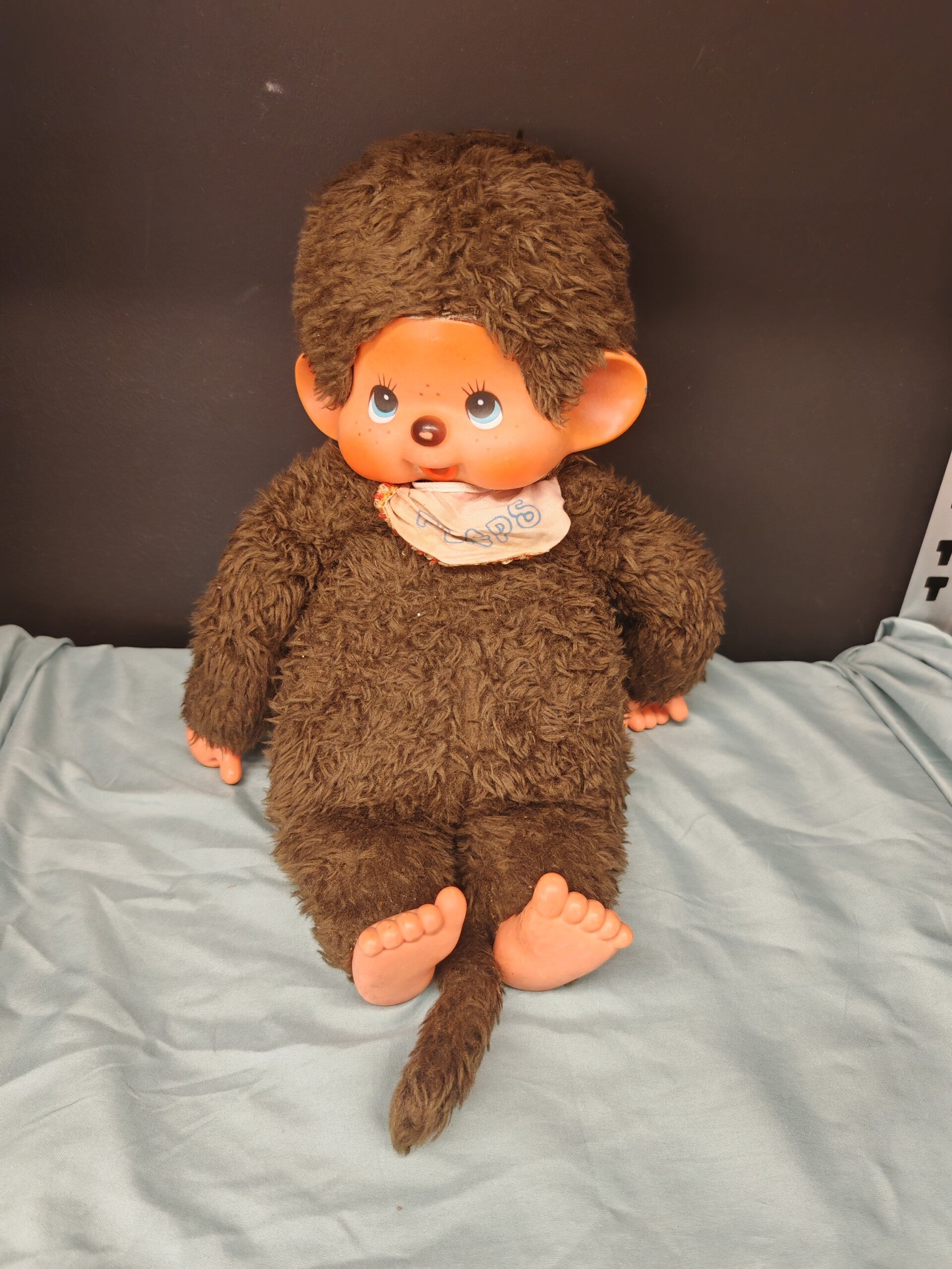 Oude Monchhichi 41 cm – Vintage Knuffelpop & Nostalgisch Verzamelobject
