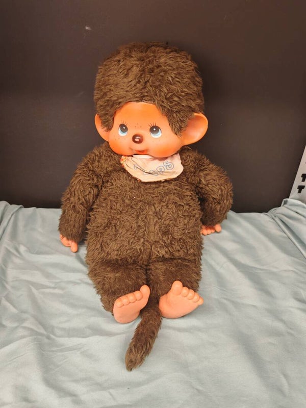 Oude Monchhichi 41 cm – Vintage Knuffelpop & Nostalgisch Verzamelobject
