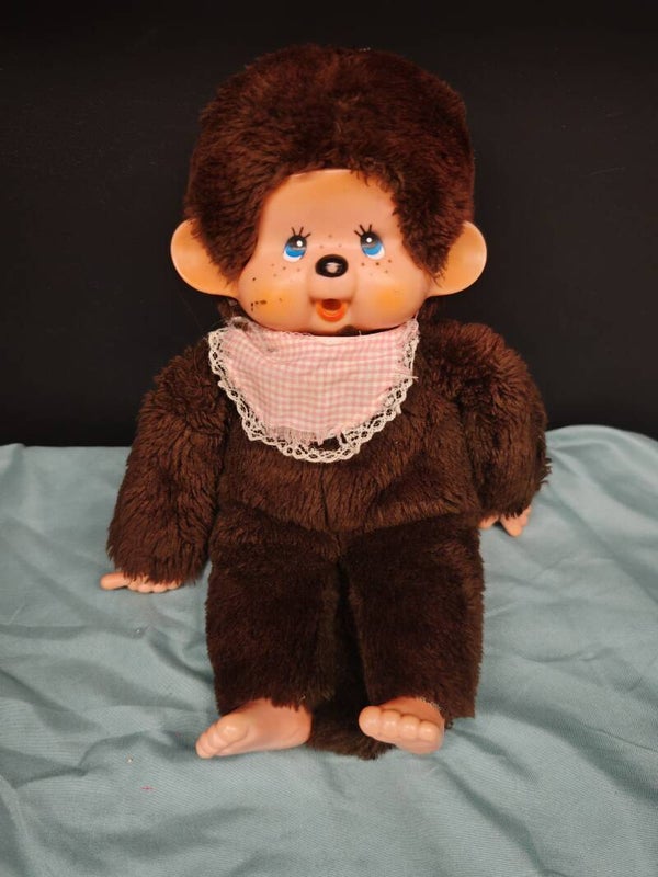 Oude Monchichi 32 cm – Vintage Knuffelaap & Nostalgisch Verzamelobject