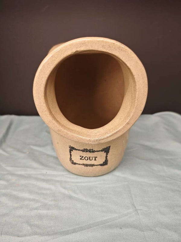 Stoneware Moira Staand Zoutvat – Landelijk & Authentiek Keukenaccessoire