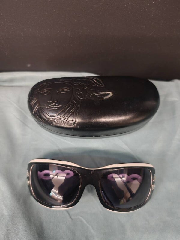 Vintage Versace zonnebril model 4070-B – Inclusief etui – Designer zonnebril