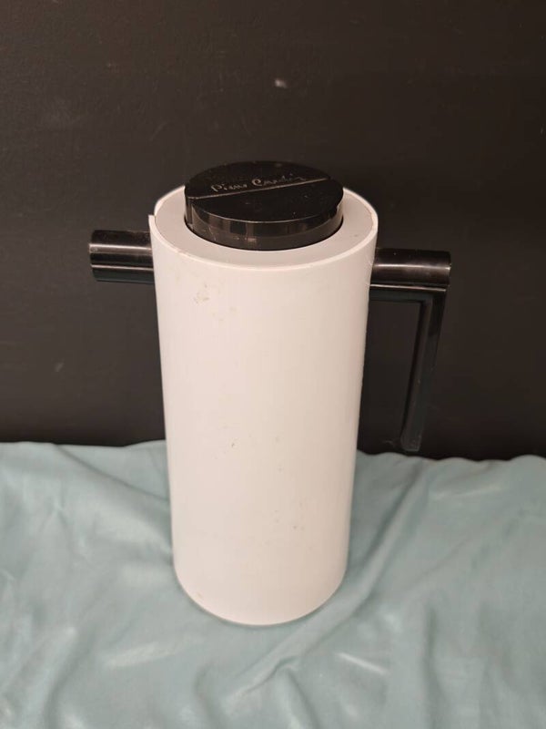 Pierre Cardin Design Thermos – Vintage design & stijlvolle functionaliteit