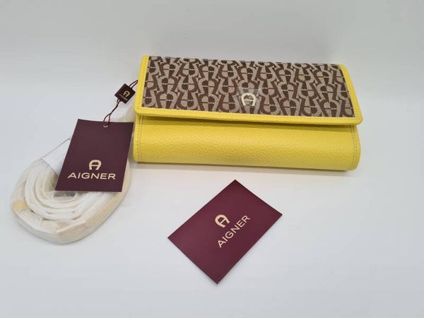 Aigner Wallet on Geldbörse