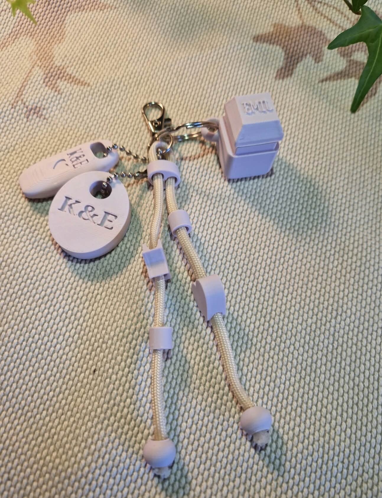 K&E Signature Clicker